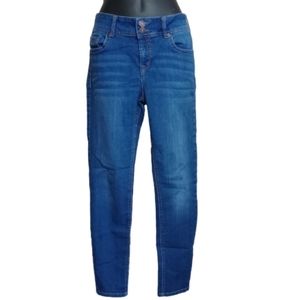 Wallflower Authentic Denim Ankle Mid-Rise Skinny Jeans